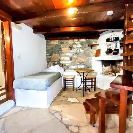Traditional Homes Of Crete